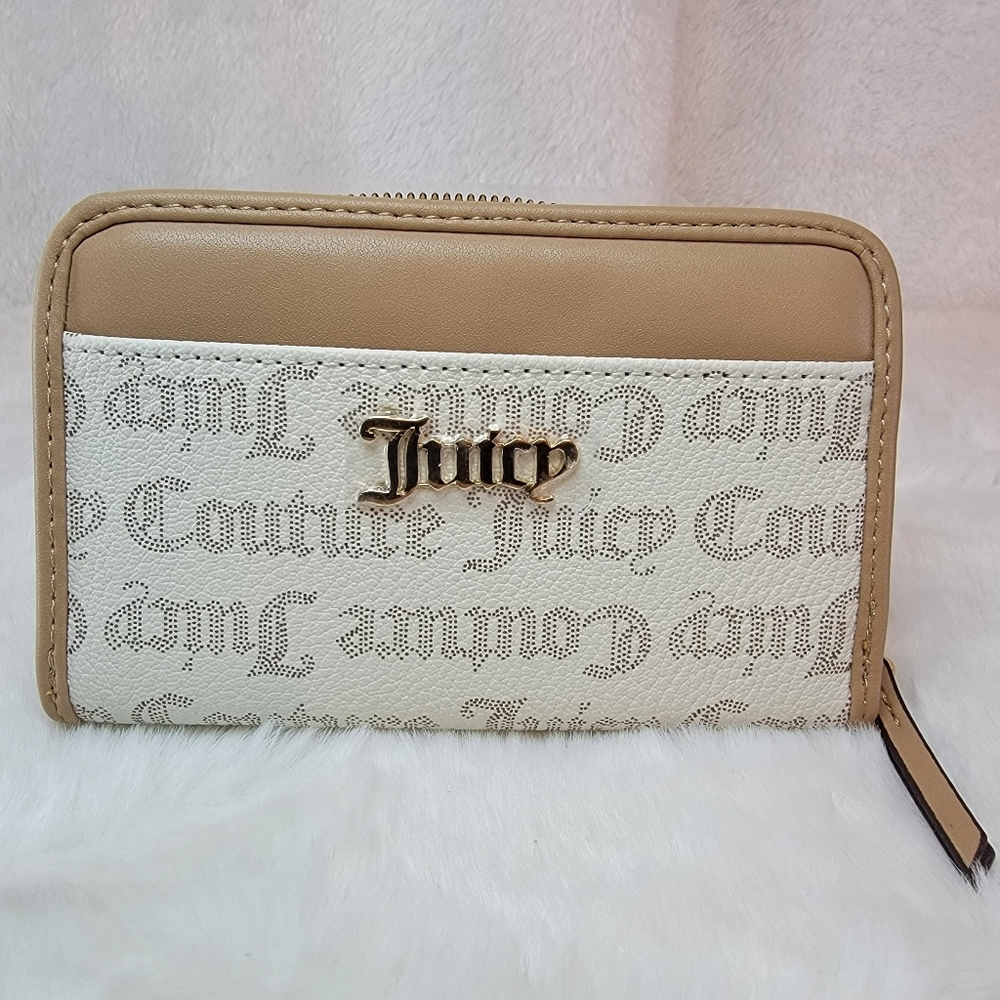 Juicy Couture White Pecan Spring Fling Multi Compartment Bifold NWOT